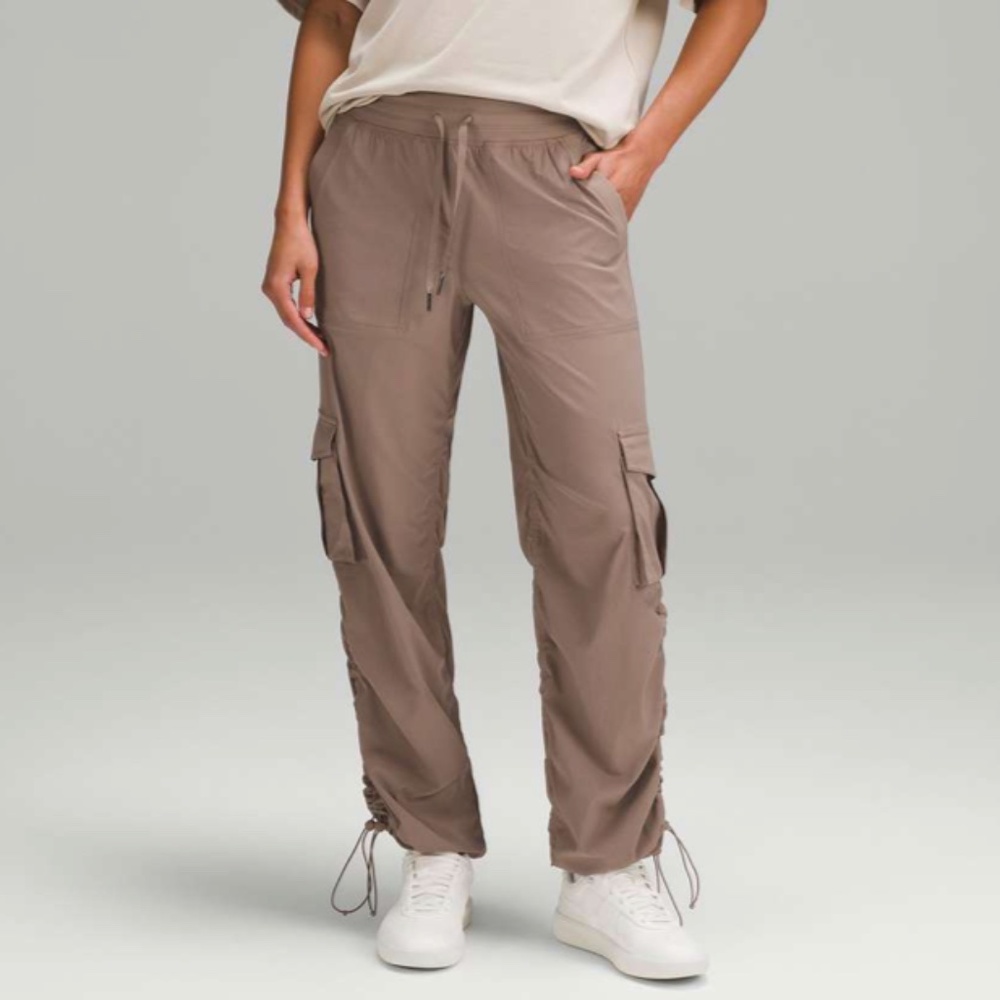 💖 Lululemon | Dance Studio Mid-Rise Cargo Pant | Taupetastic | Size M 💖 - Picture 2 of 8